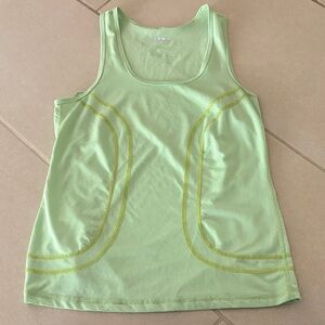 Vintage Lululemon Silverescent "Wet Dry Warm" Tank Top - Lime Green/Citron Sz 4